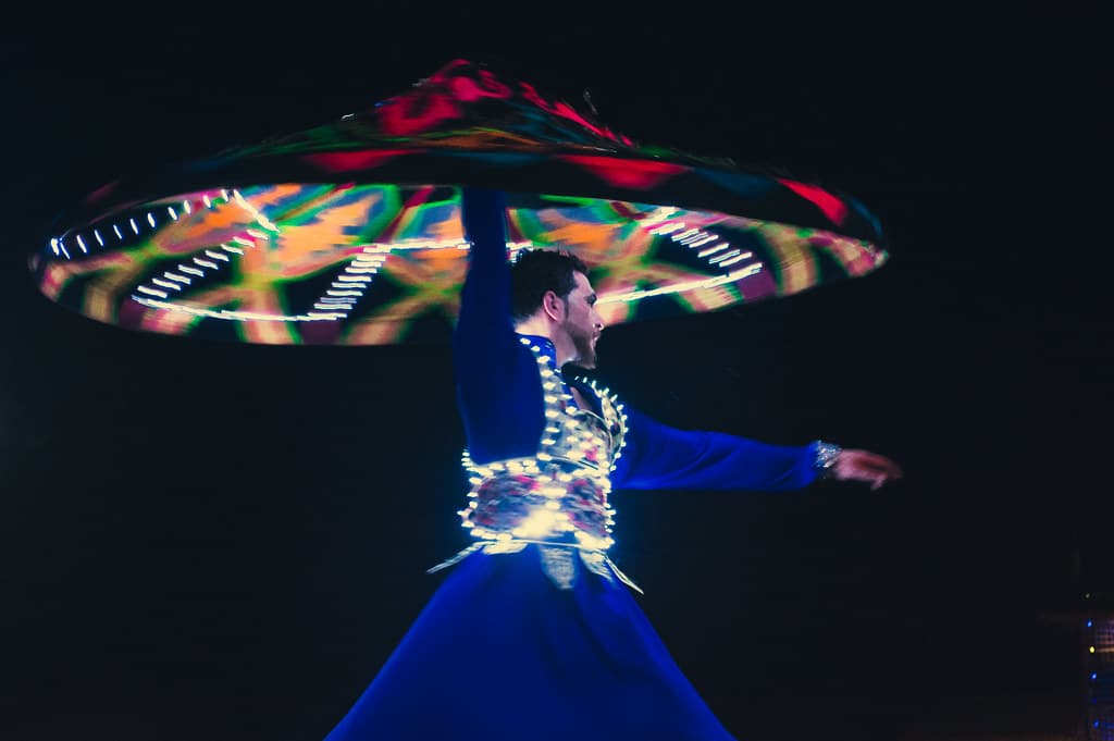 Tanoura Dance